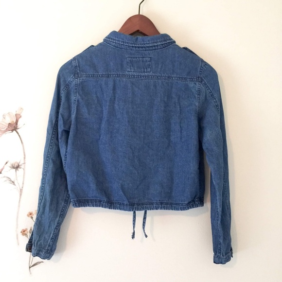 5/$25 Lighweight Denim Jacket - Picture 4 of 4
